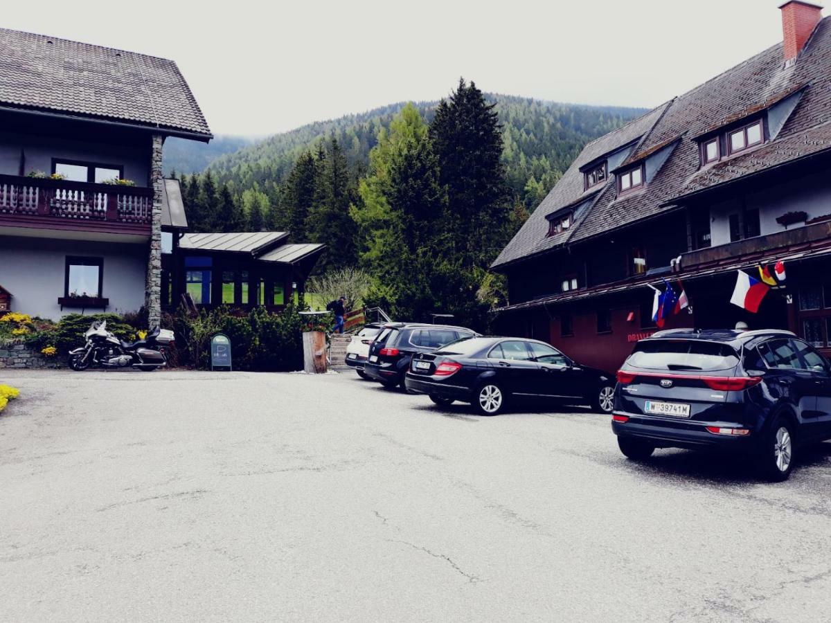 Gasthof Draxlerhaus Hohentauern Exterior photo